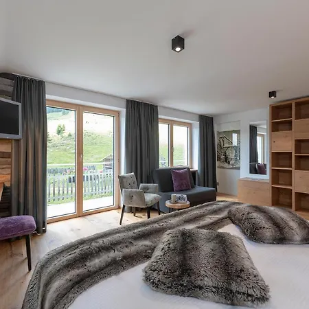 Berghotel Tgantieni Lenzerheide Esterno foto